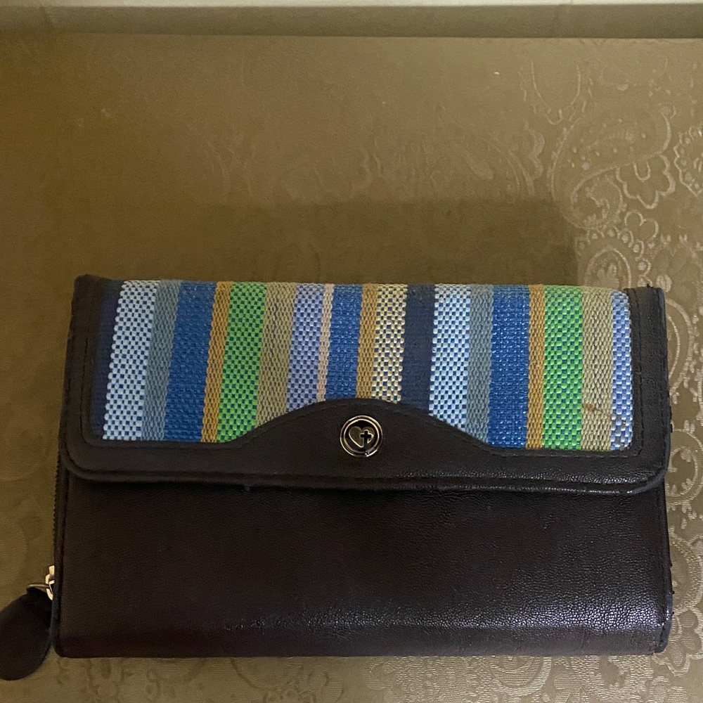 LargeStriped Multicolor Wallet - Picture 2 of 7
